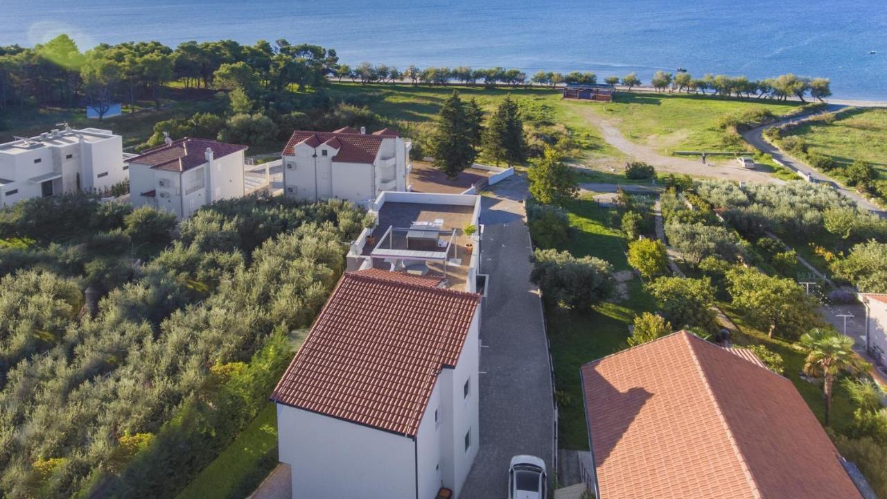 Apartments Luka Vodice Exterior photo